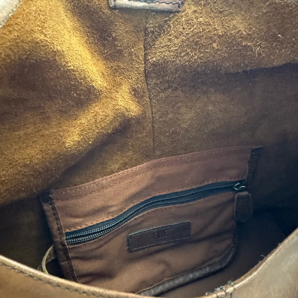 Vintage Frye bag - Picture 10 of 12